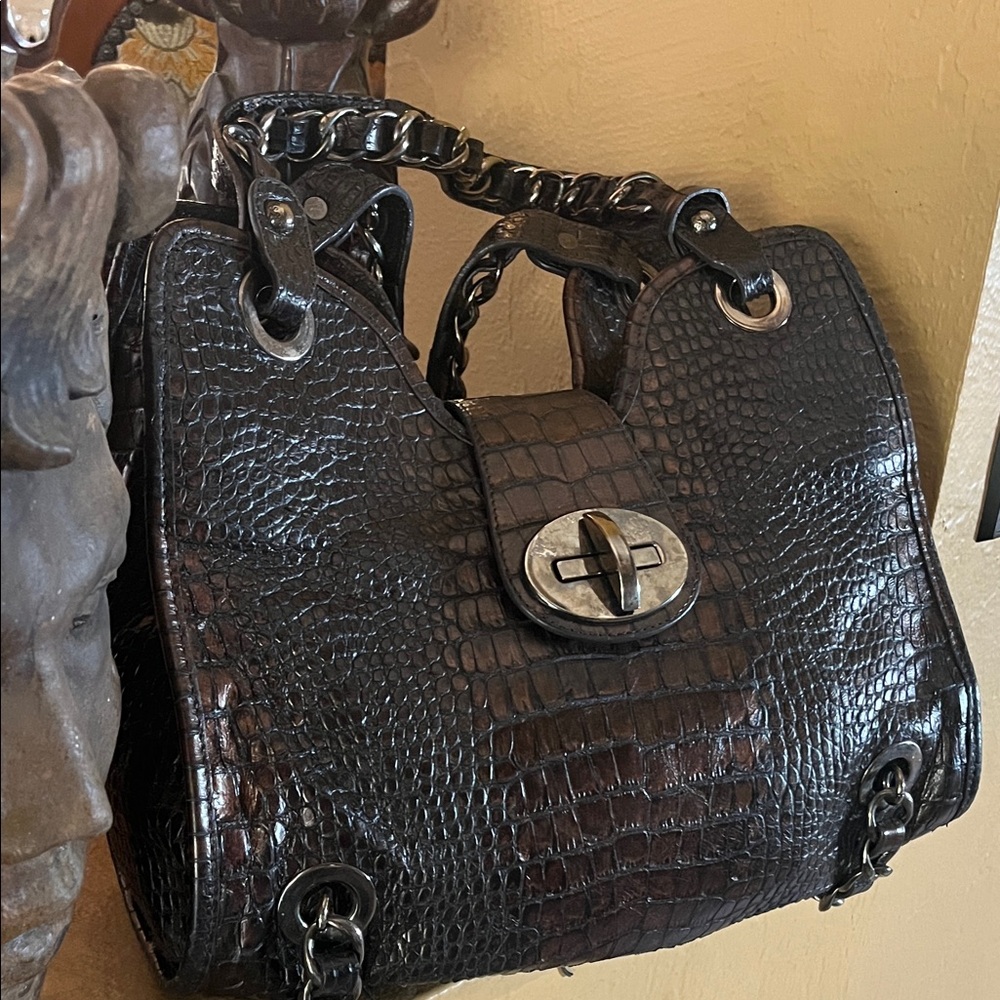 Vintage Stuart Weitzman Brown and Black Leather Satchel. - Picture 5 of 8